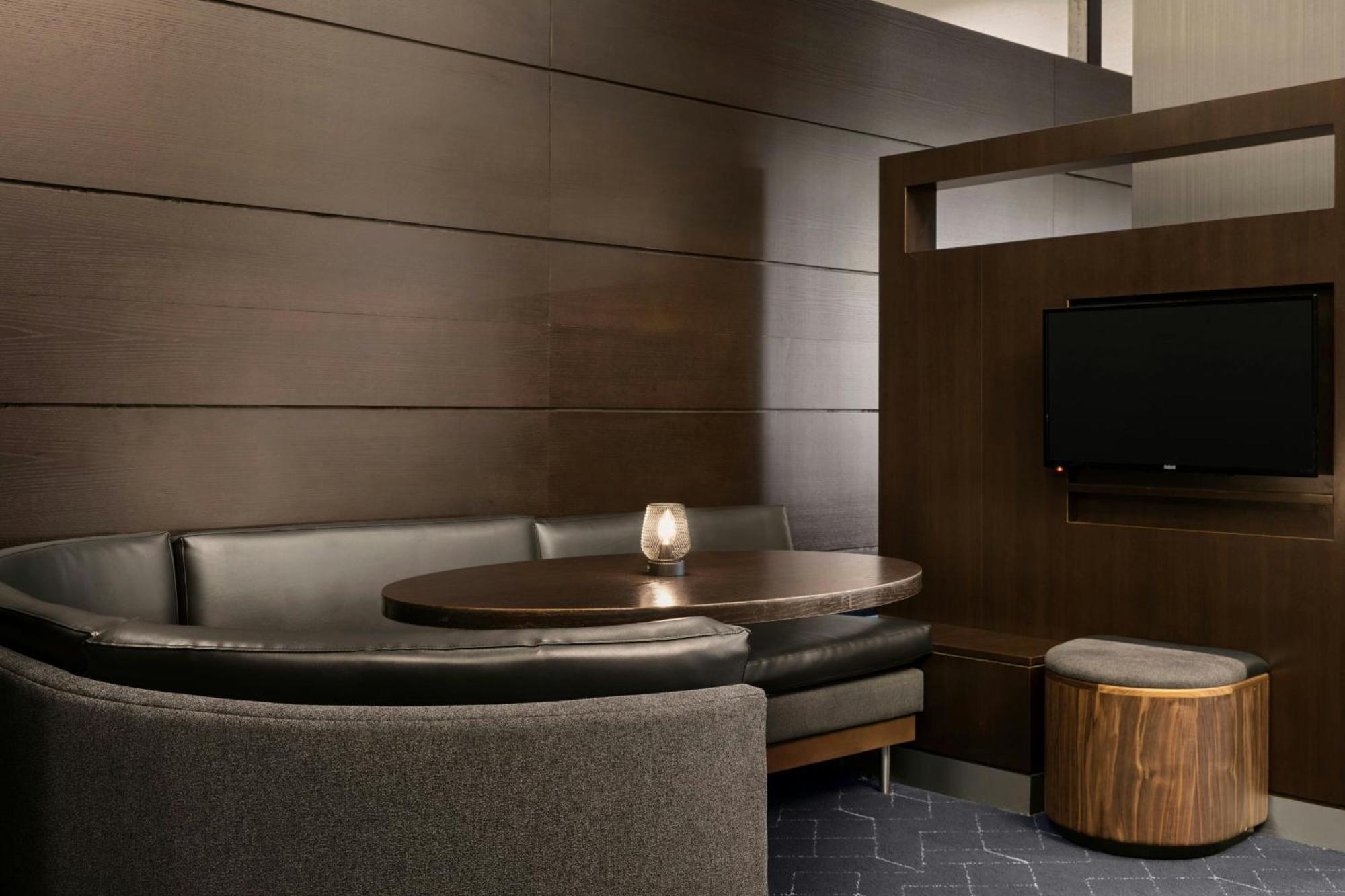 Courtyard By Marriott Halifax Downtown Hotel Buitenkant foto