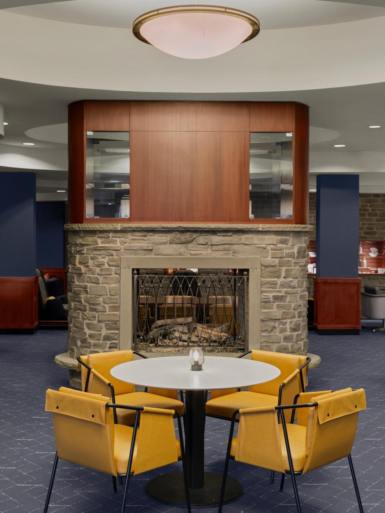 Courtyard By Marriott Halifax Downtown Hotel Buitenkant foto