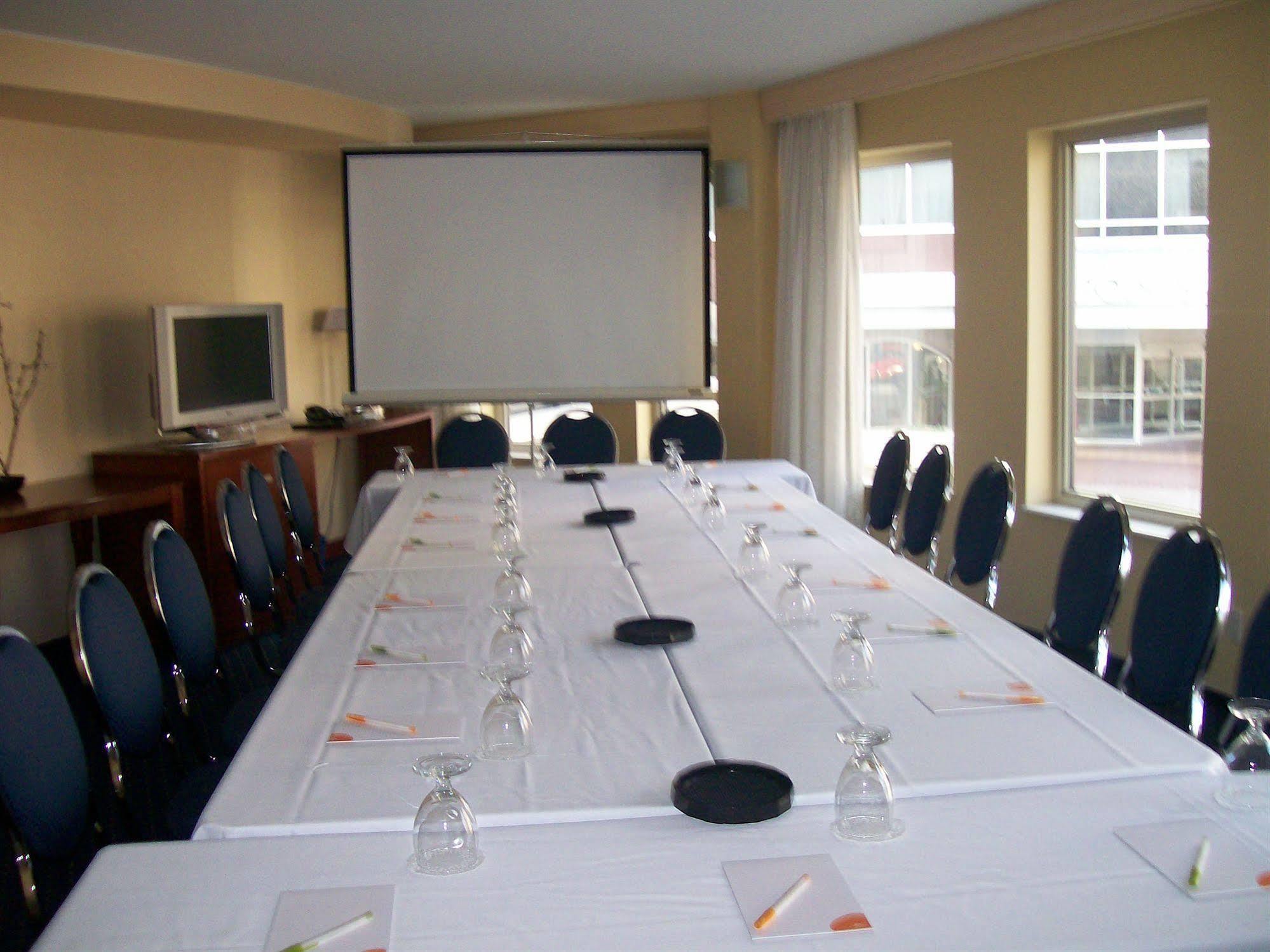 Courtyard By Marriott Halifax Downtown Hotel Buitenkant foto